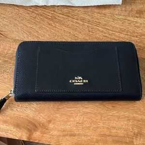 Coach Leather Accordion Wallet